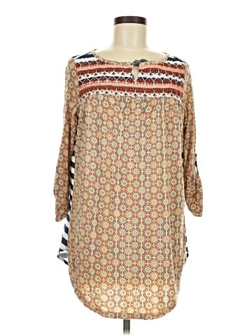 Tru Luxe 3/4 Sleeve Blouse (view 1)