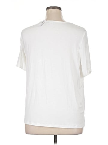 Old Navy Short Sleeve T-Shirt (view 2)