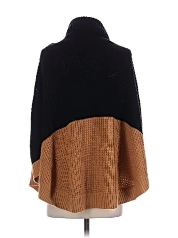 THML Poncho (view 2)