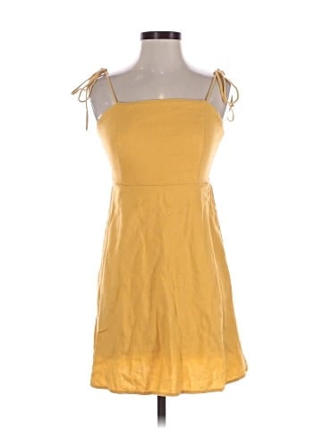 Old Navy Casual Dress (view 1)