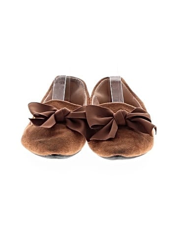 Unbranded Flats (view 2)