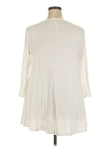 Larace 3/4 Sleeve Top (view 2)