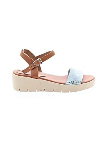 Assorted Brands Wedges (view 1)