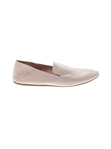 Aldo Flats (view 1)