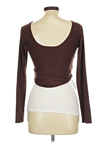 Beyond Yoga Long Sleeve Top (view 2)
