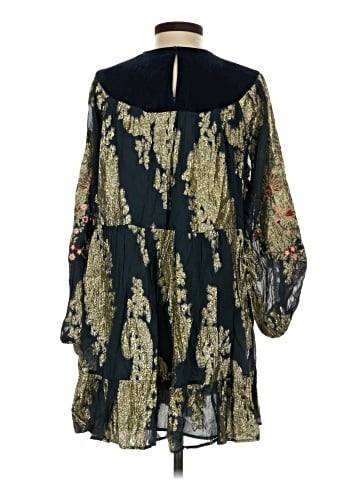 Zara Casual Dress (view 2)