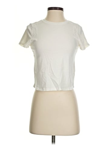 Old Navy Short Sleeve T-Shirt (view 1)
