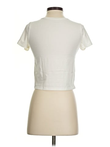 Old Navy Short Sleeve T-Shirt (view 2)