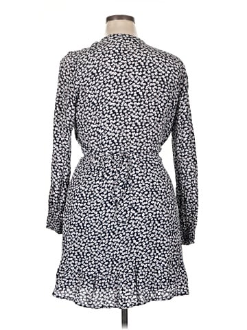 Abercrombie & Fitch Casual Dress (view 2)