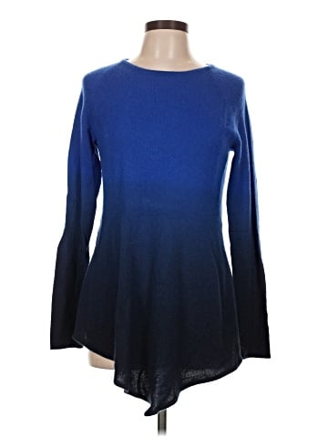 Neiman Marcus Cashmere Pullover Sweater (view 1)