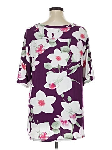 Lularoe Short Sleeve T-Shirt (view 2)