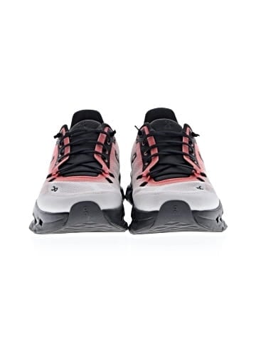 On Cloud Sneakers (view 2)