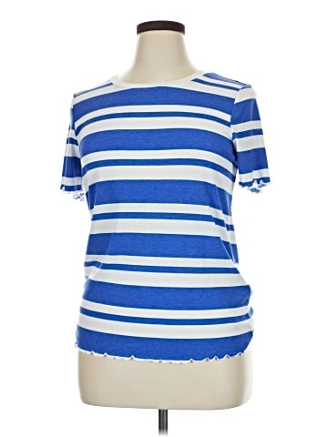 Lularoe Short Sleeve T-Shirt (view 1)