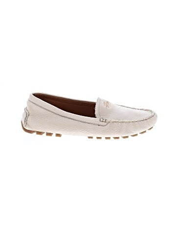Coach Flats (view 1)