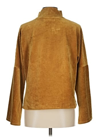 TeXTURE & THREAD Madewell Turtleneck Sweater (view 2)