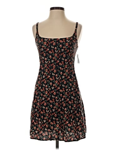 Old Navy Casual Dress (view 1)