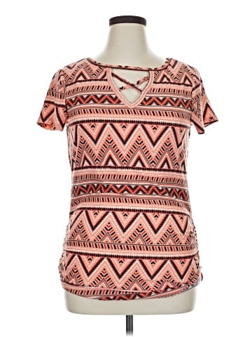 Bobbie Brooks Short Sleeve Top (view 1)