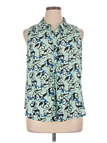 Elle Sleeveless Blouse (view 1)