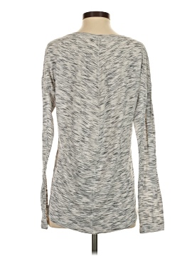 Lululemon Athletica Long Sleeve T-Shirt (view 2)