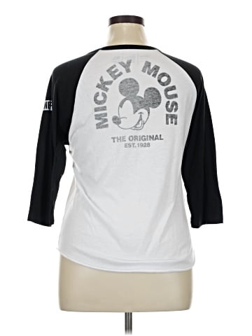 Assorted Brands 3/4 Sleeve T-Shirt (view 2)