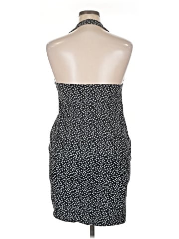 Forever 21 Plus Cocktail Dress (view 2)