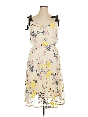 Donna Morgan Casual Dress (view 1)