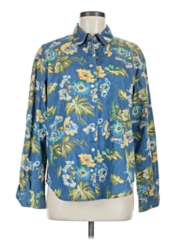 Lizwear by Liz Claiborne Long Sleeve Button-Down Shirt (view 1)