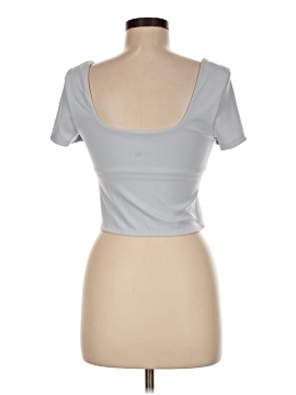 Lululemon Athletica Short Sleeve T-Shirt (view 2)