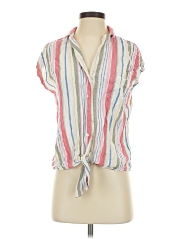 Old Navy Sleeveless Button-Down Shirt (view 1)