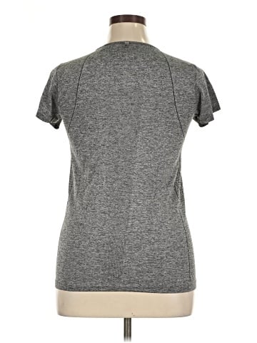 Nike Short Sleeve T-Shirt (view 2)