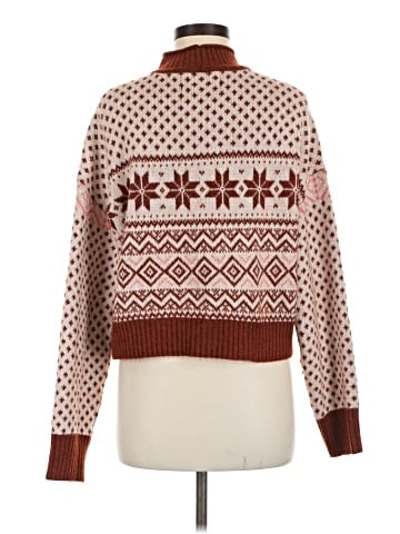 American Eagle Outfitters Pullover Sweater (view 2)