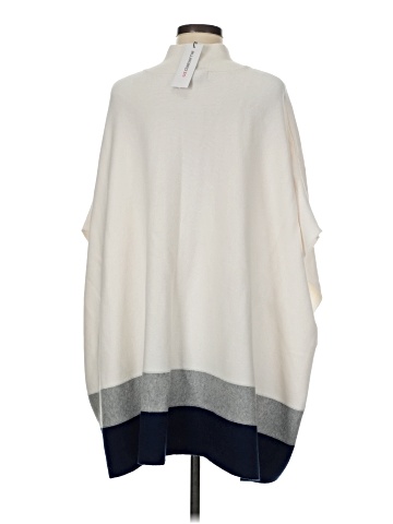 Liz Claiborne Poncho (view 2)