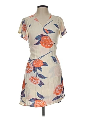 Billabong Casual Dress (view 1)