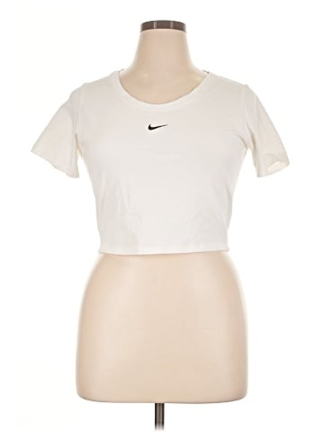 Nike Short Sleeve T-Shirt (view 1)