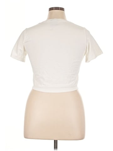 Nike Short Sleeve T-Shirt (view 2)