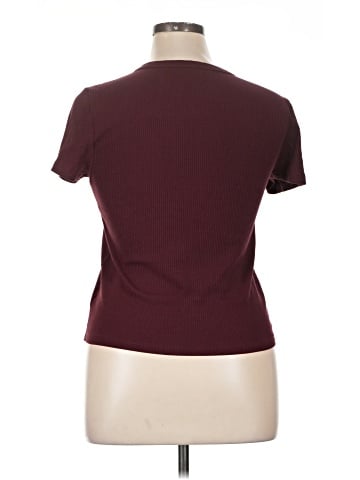 American Eagle Outfitters Short Sleeve T-Shirt (view 2)