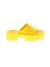 Wild Diva Yellow Sandals Size 10 - photo 1