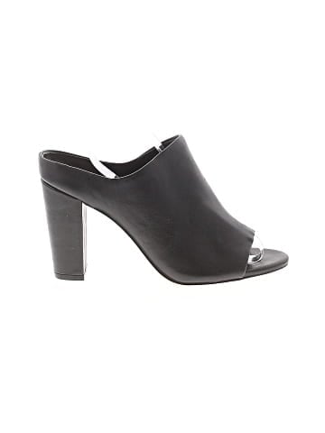 BLEECKER & BOND Sandals (view 1)