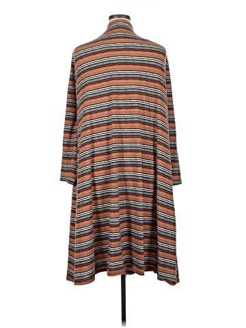 Lularoe Cardigan (view 2)