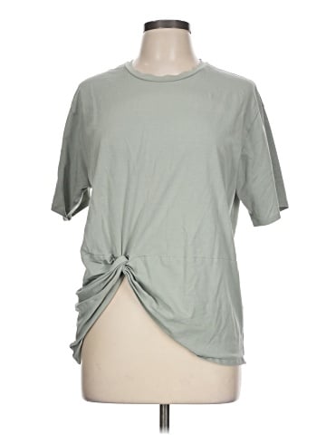 Lululemon Athletica Short Sleeve T-Shirt (view 1)