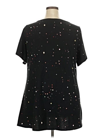 Lularoe Short Sleeve T-Shirt (view 2)