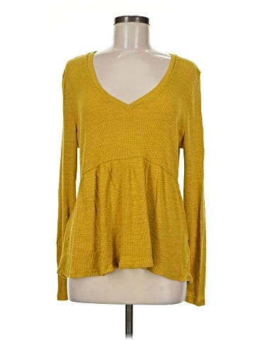 t.la Long Sleeve Top (view 1)