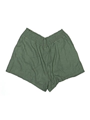 Universal Thread Shorts (view 2)