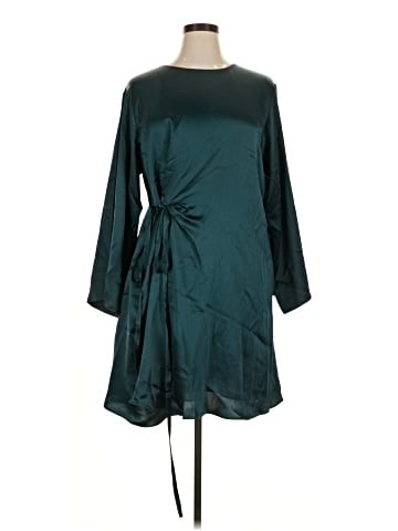 Banana Republic Cocktail Dress (view 1)