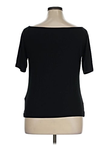 Gap Short Sleeve T-Shirt (view 2)