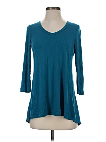 Karen Kane 3/4 Sleeve Top (view 1)
