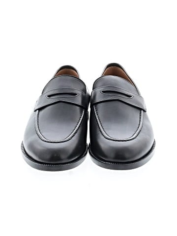 Loro Piana Flats (view 2)
