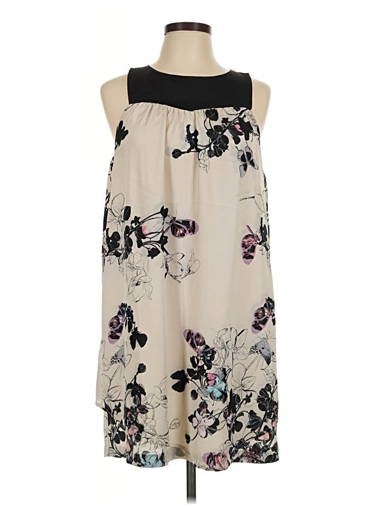 Pre-owned Kensie Casual Dress In Ivory