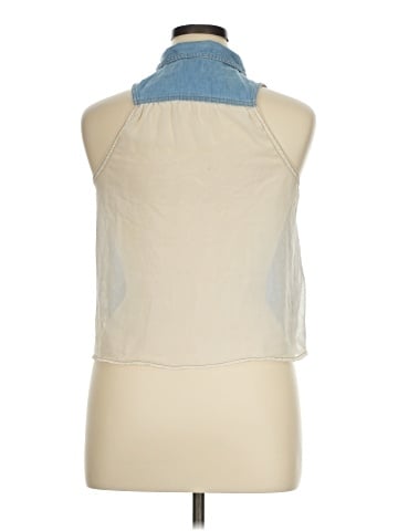 Dream Out Loud by Selena Gomez Sleeveless Button-Down Shirt (view 2)