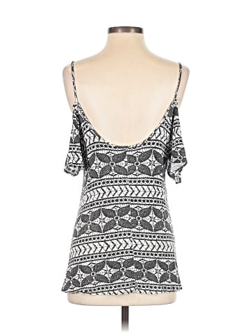 Lucy Love Sleeveless Blouse (view 2)